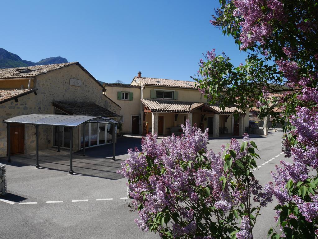 Hostel L'Oustaou Castellane Exteriér fotografie